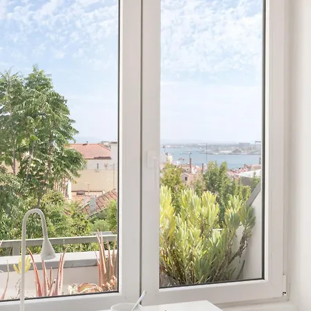 Apartamento Imprensa Nacional Cozy And Comfort *